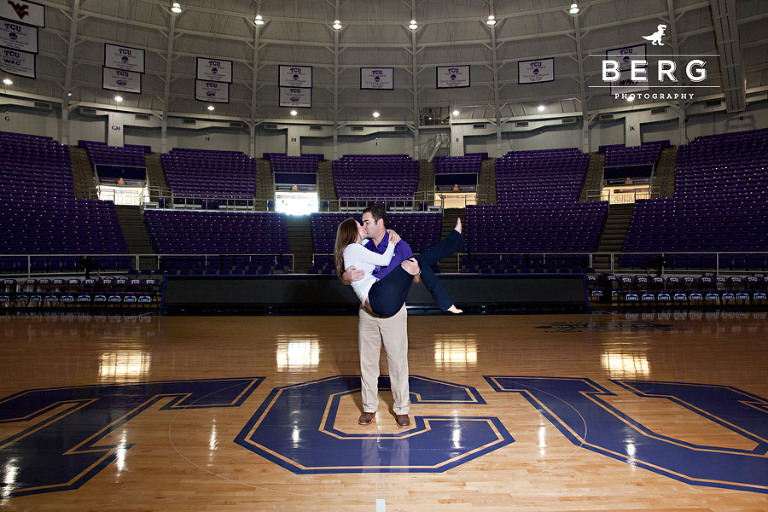 J TCU-Fort-Worth-Wedding-Photographers-18