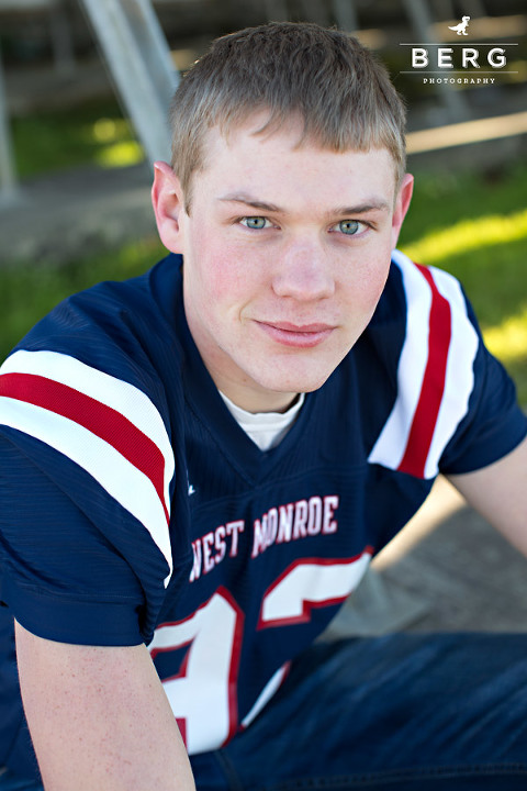 6 West-Monroe-Senior-Portrait-Photographers-9