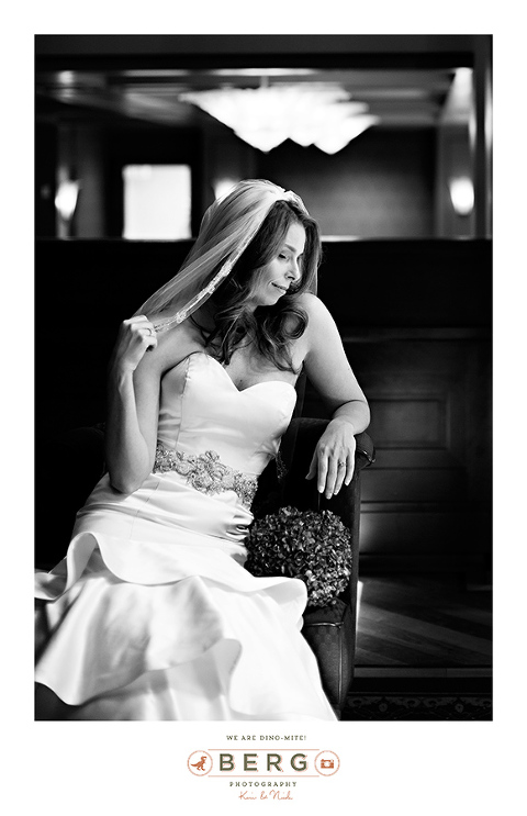 Bass Hall Fort Worth Bridal Session Texas Wedding Photographers (8)