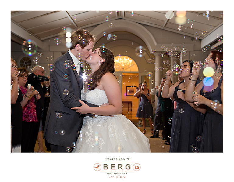 Ashton-Gardens-Dallas-Texas-Wedding-Photographers-(10)