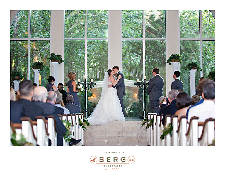 Ashton Gardens Dallas Texas Wedding Photographers (31)