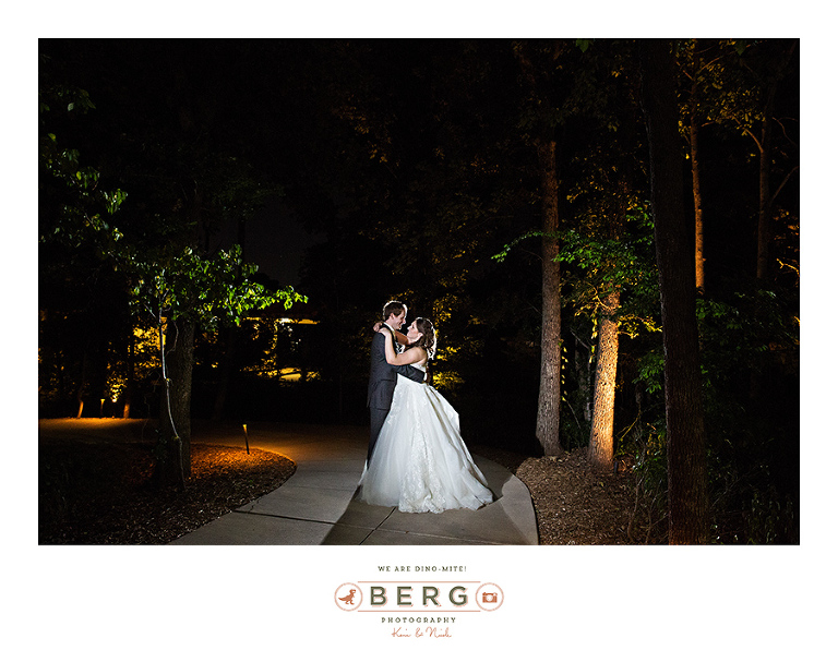 Ashton Gardens Dallas Texas Wedding Photographers (58)