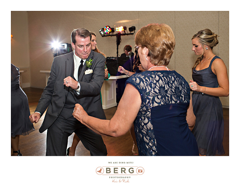 Ashton Gardens Dallas Texas Wedding Photographers (63)