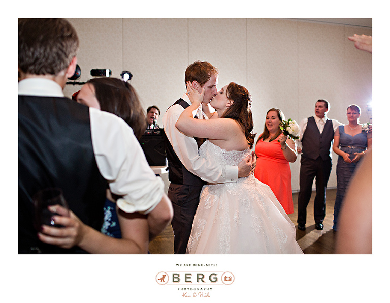 Ashton Gardens Dallas Texas Wedding Photographers (81)