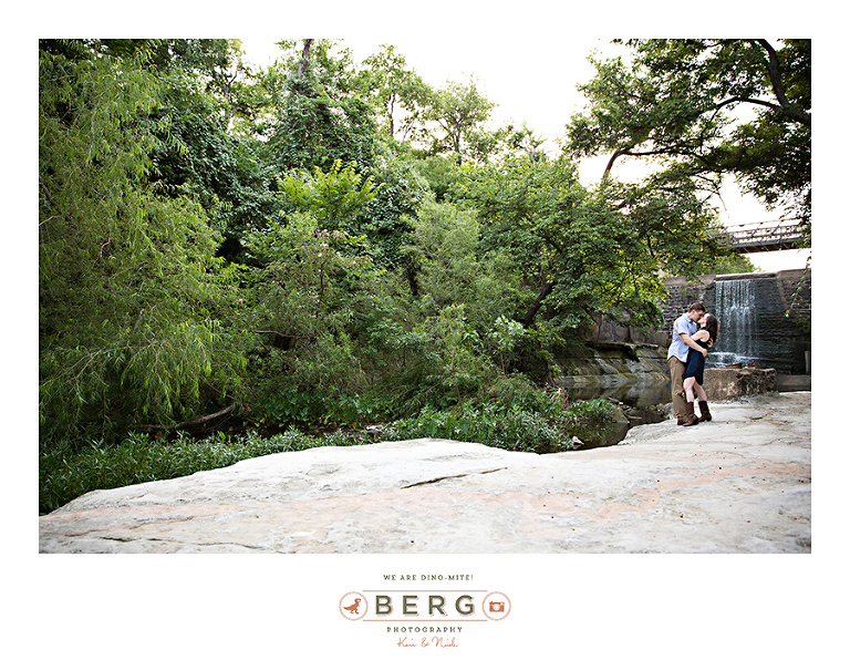 Highland-Park-Lakeside-Park-engagement-session-Dallas-Texas-wedding-photographers-(24)