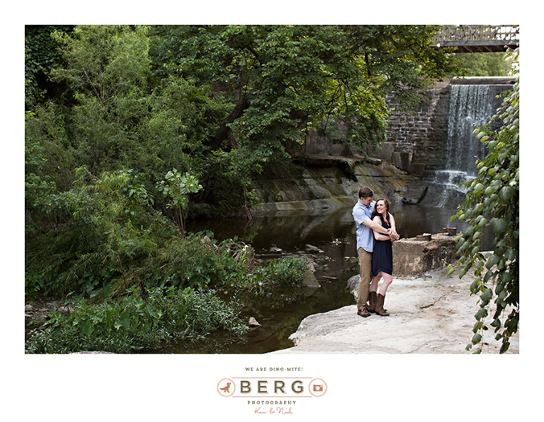 Highland-Park-Lakeside-Park-engagement-session-Dallas-Texas-wedding-photographers-(25)