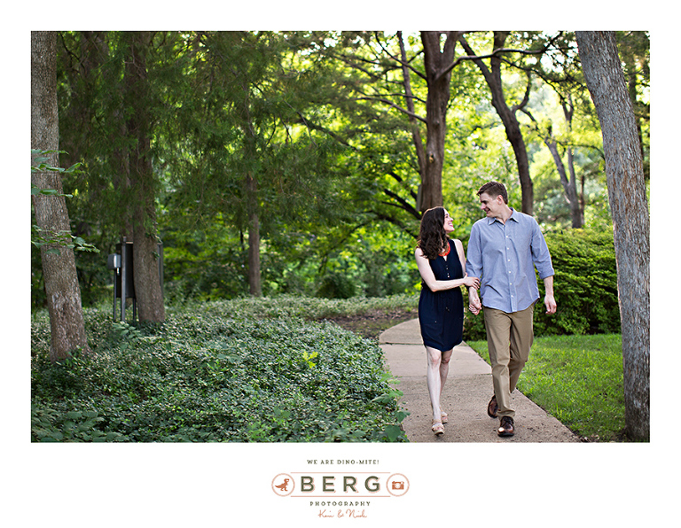 Highland-Park-Lakeside-Park-engagement-session-Dallas-Texas-wedding-photographers-(9)
