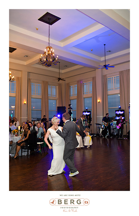 Room on Main Dallas Texas Wedding Photographers (40)