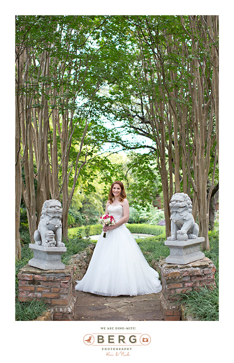 Dallas Texas Wedding Photographer Chandor Gardens Bridal Session (1)