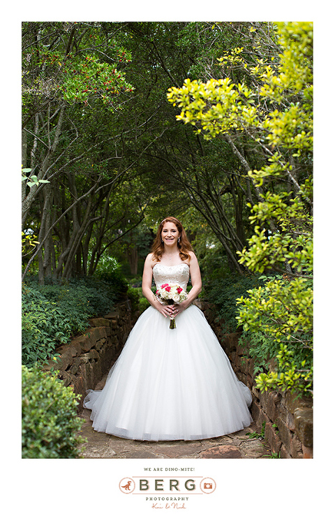 Dallas Texas Wedding Photographer Chandor Gardens Bridal Session (4)