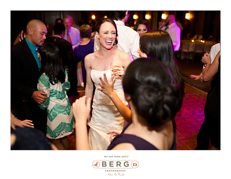 Munger Place Church Dallas Petroleum Club wedding photographers (16)