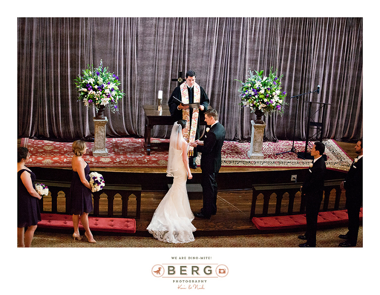 Munger-Place-Church-Dallas-Petroleum-Club-wedding-photographers-(22)