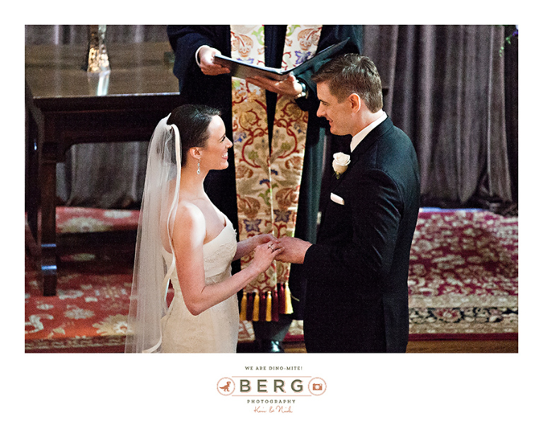 Munger-Place-Church-Dallas-Petroleum-Club-wedding-photographers-(23)