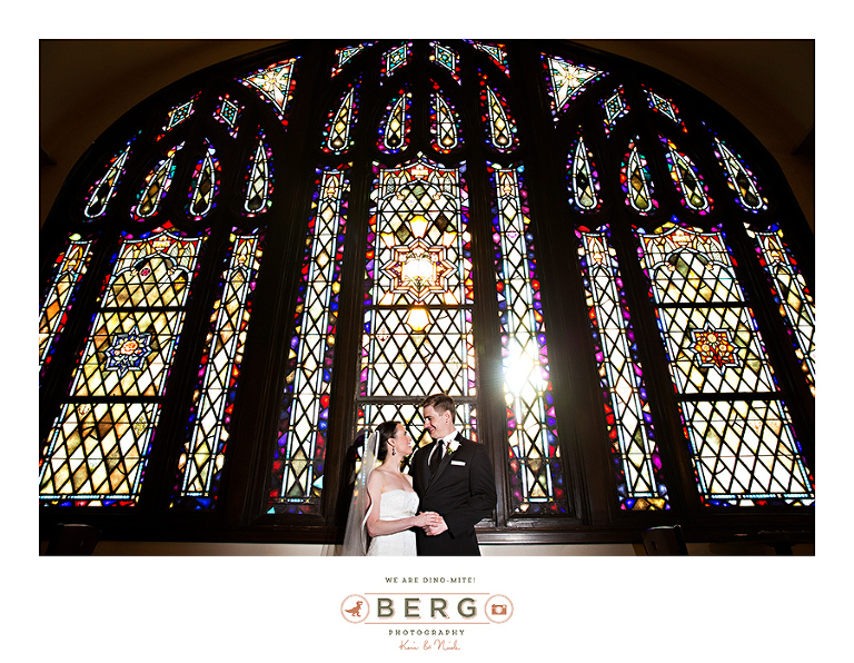 Munger-Place-Church-Dallas-Petroleum-Club-wedding-photographers-(27)