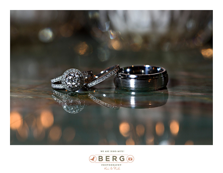 Munger-Place-Church-Dallas-Petroleum-Club-wedding-photographers-(32)