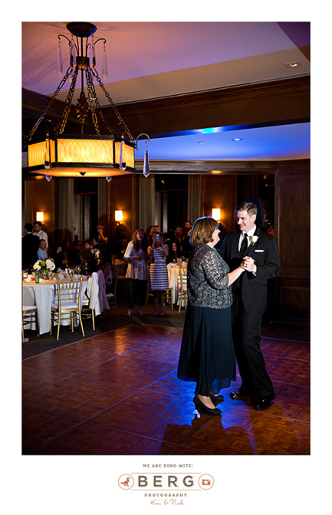 Munger-Place-Church-Dallas-Petroleum-Club-wedding-photographers-(43)