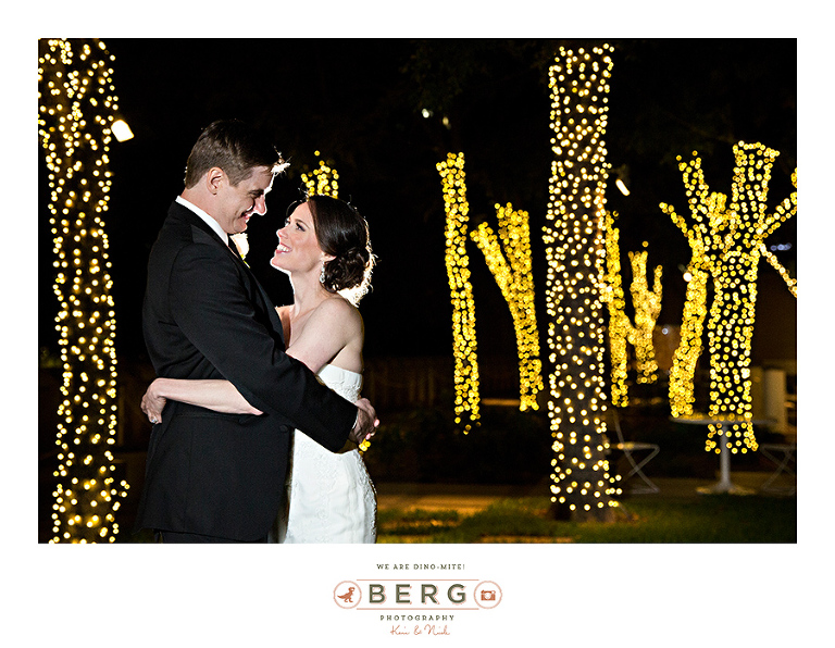 Munger-Place-Church-Dallas-Petroleum-Club-wedding-photographers-(44)