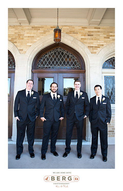Munger Place Church Dallas Petroleum Club wedding photographers (5)
