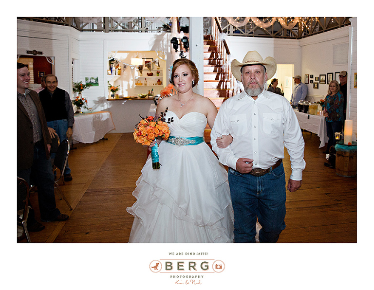 Taylortown-Store-Reception-Hall-Bossier-City-Louisiana-wedding-photographers-(14)
