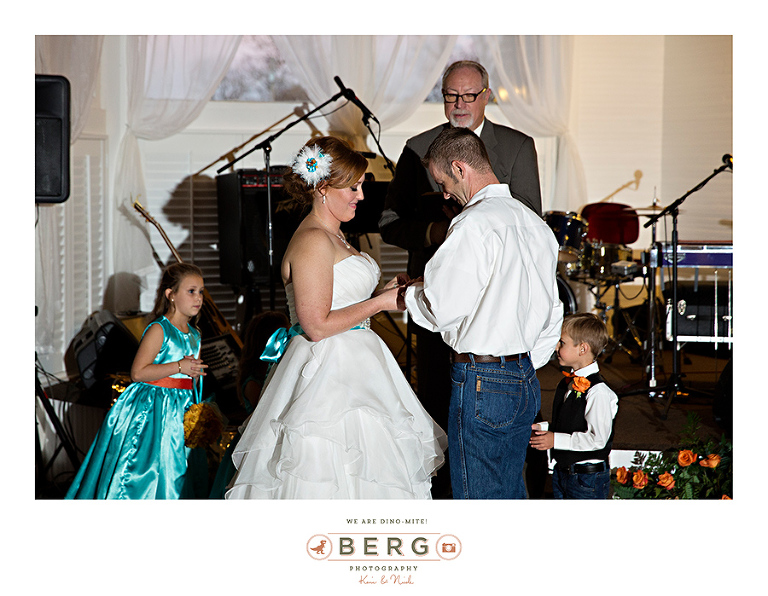 Taylortown-Store-Reception-Hall-Bossier-City-Louisiana-wedding-photographers-(16)