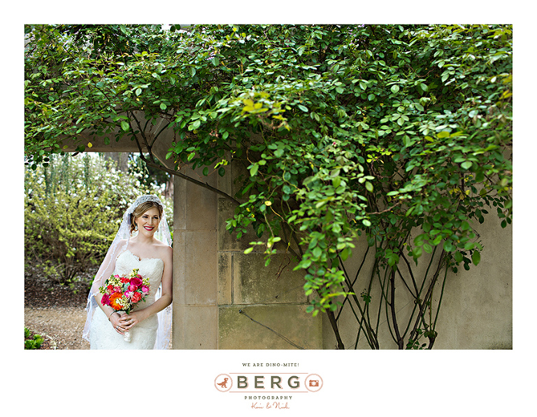 Dallas-Arboretum-bridal-session-Dallas-wedding-photographers (7)