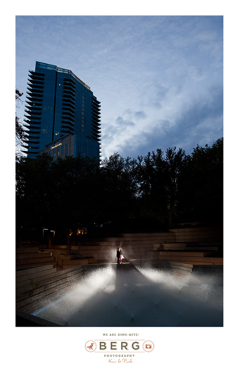 Dallas Texas Engagement Session Wedding Photography Dallas Arts District Fort Worth Water Gardens (15)