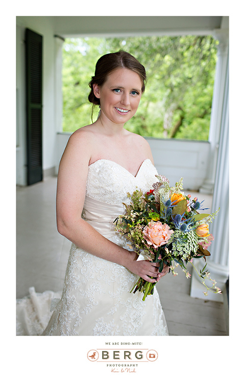 Brandon Hall Natchez Mississippi wedding photographers (3)