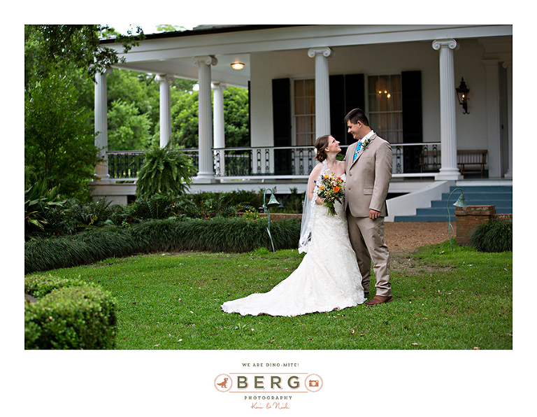 Brandon Hall Natchez Mississippi wedding photographers (29)