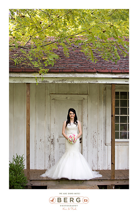 Cedar Croft Plantation bridal session Shreveport Louisiana wedding photographers (1)