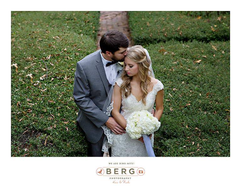 Fairview Inn Jackson Mississippi wedding photographers (40)