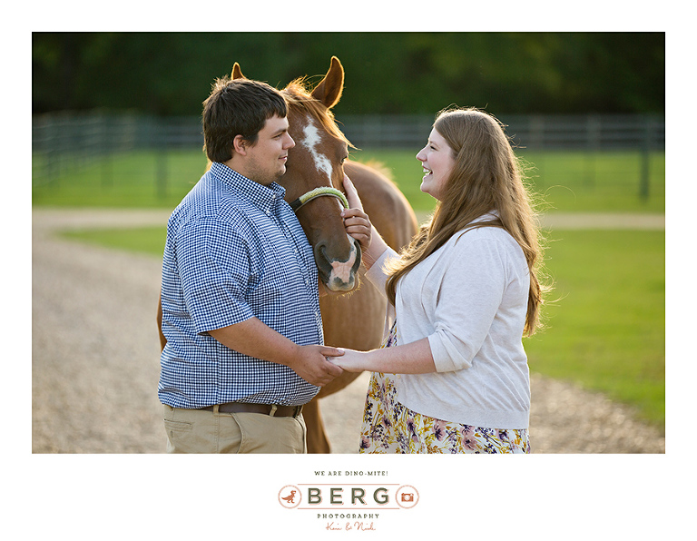 The-Barn-at-Bridlewood-Hattiesburg-Mississippi-engagement-session-(6)