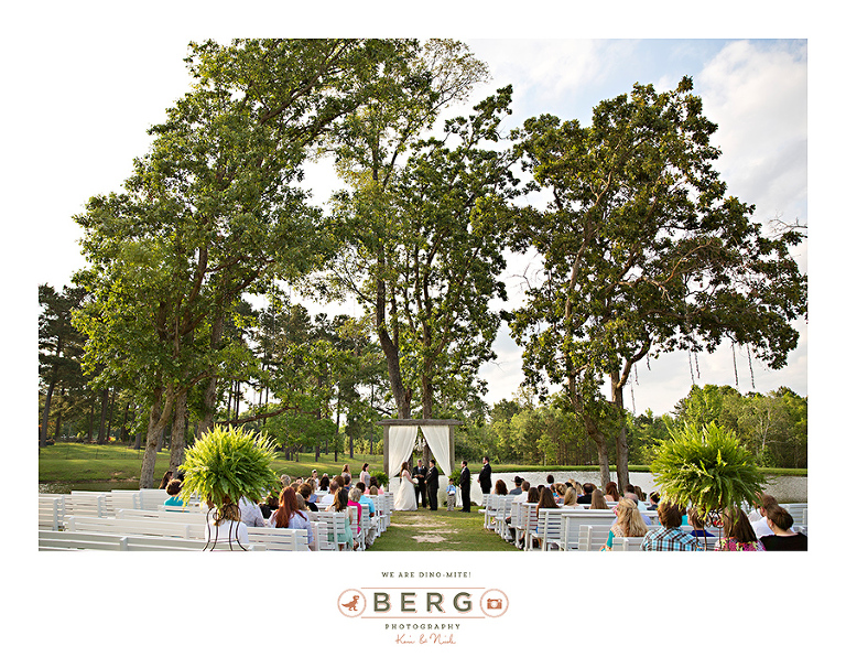 The Barn at Bridlewood Hattiesburg Mississippi wedding photographers (15)