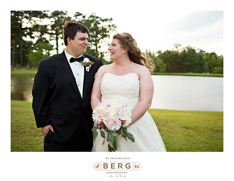 The Barn at Bridlewood Hattiesburg Mississippi wedding photographers (18)
