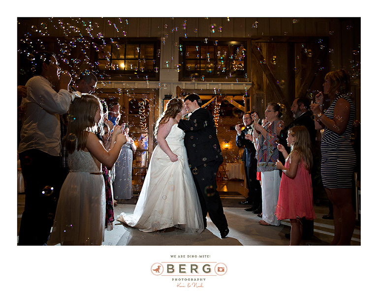 The Barn at Bridlewood Hattiesburg Mississippi wedding photographers (26)