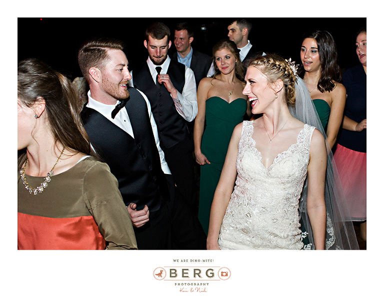 broadmoor-baptist-valencia-on-cross-lake-shreveport-wedding-photographers-44