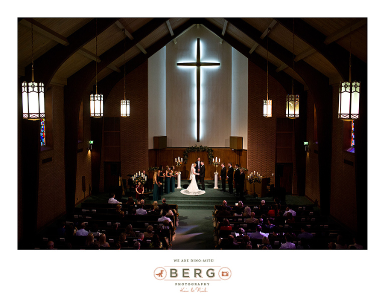 broadmoor-baptist-valencia-on-cross-lake-shreveport-wedding-photographers-9