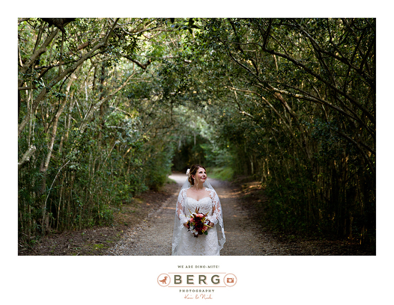 avery-island-jungle-gardens-bridal-session-wedding-photographers-12