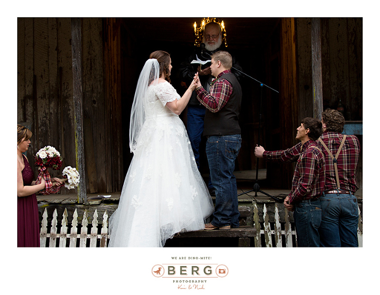 Shreveport Louisiana backyard wedding photographers (24)