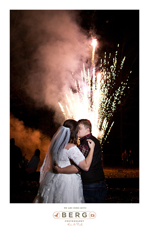 Shreveport Louisiana backyard wedding photographers (44)