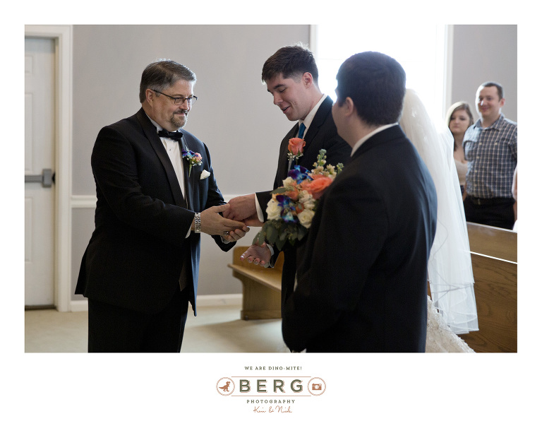 Bellevue Place Wedding Chapel Benton Louisiana wedding photographers (13)