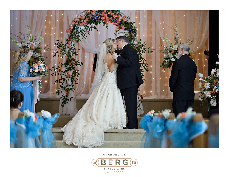 Bellevue Place Wedding Chapel Benton Louisiana wedding photographers (21)