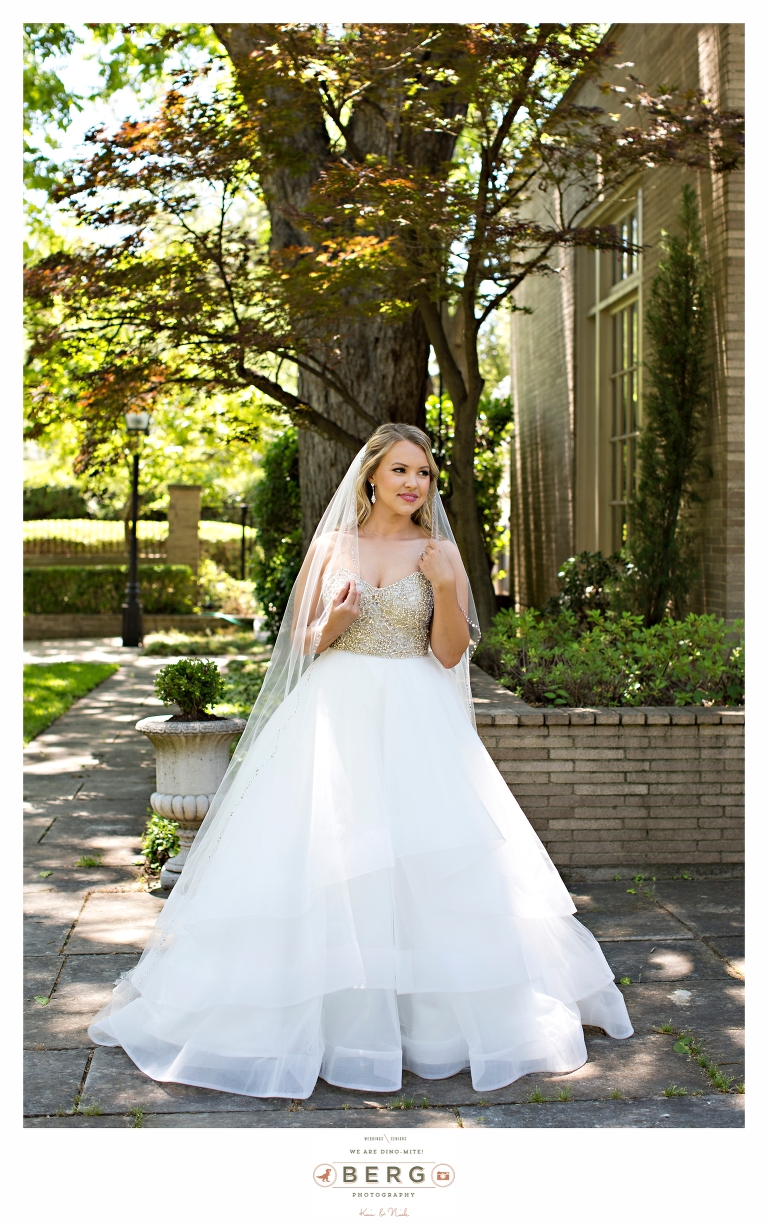 Aldredge House Bridal Session Dallas Texas wedding photographers (9)