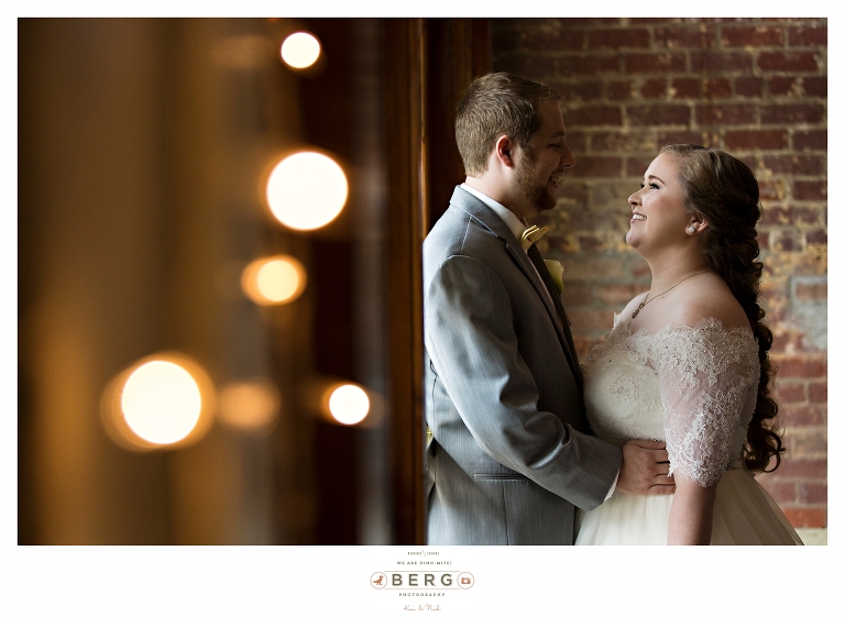 Silver Lake Ballroom Shreveport Louisiana Wedding Photographers (13)