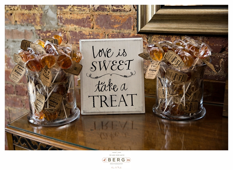 Silver Lake Ballroom Shreveport Louisiana Wedding Photographers (43)