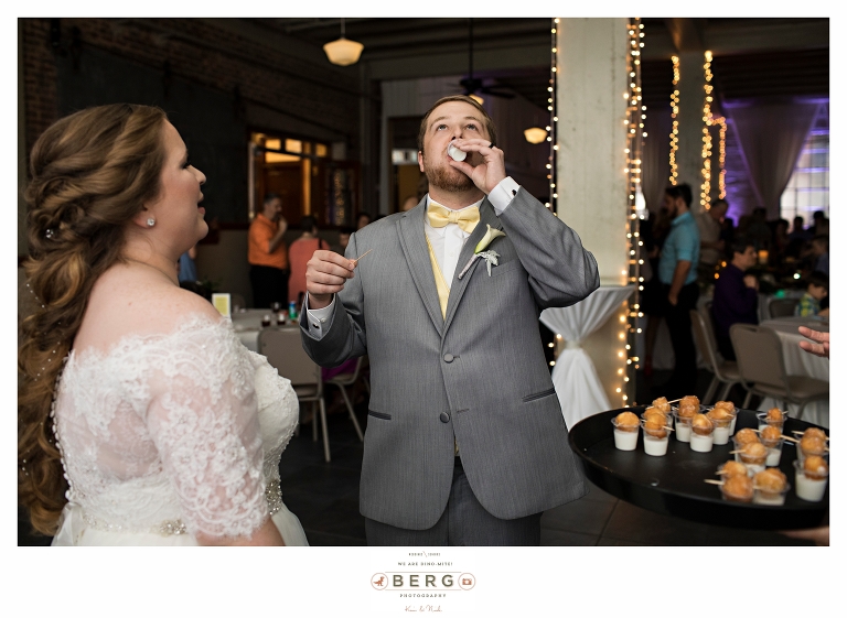 Silver Lake Ballroom Shreveport Louisiana Wedding Photographers (49)