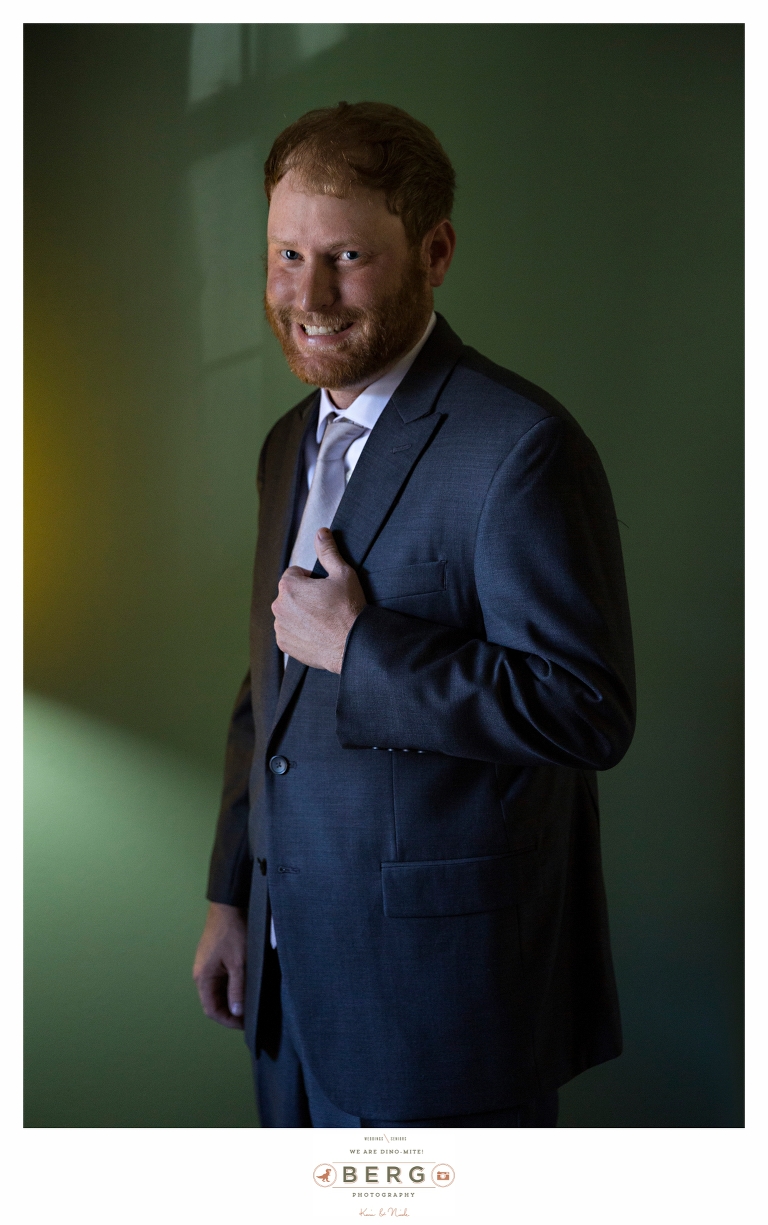 Thorncrown Chapel Eureka Springs destination wedding photographers (12)