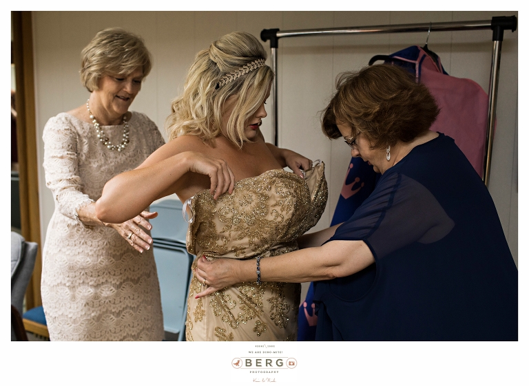 Thorncrown Chapel Eureka Springs destination wedding photographers (4)