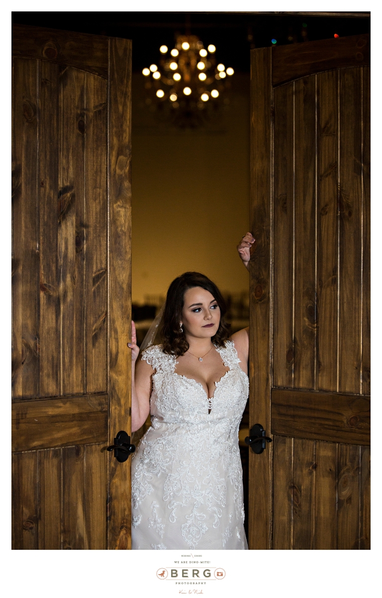 Laurel Mississippi Gables Event Center bridal session wedding photographers (7)