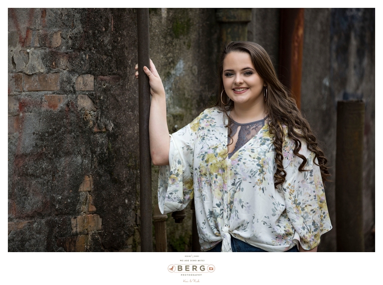 Columbia Academy Mississippi senior portrait photographer downtown Hattiesburg (5)