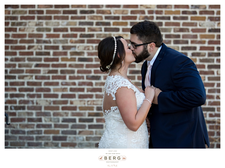 The Gables Event Center Laurel Mississippi wedding photographers (13)